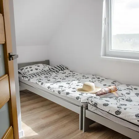 Betina Ferienhaus Jastrzębia Góra