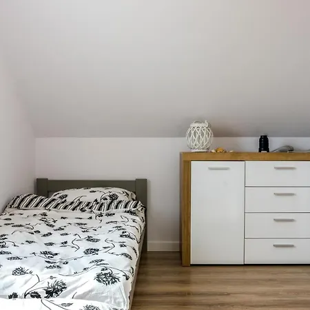 Betina Jastrzębia Góra