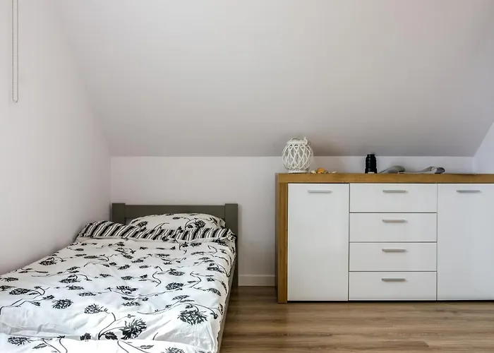 Betina Jastrzębia Góra