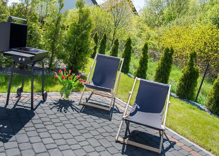 Semesterbostad Betina *