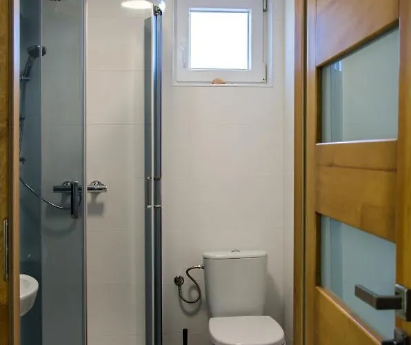 Betina Semesterbostad Jastrzębia Góra